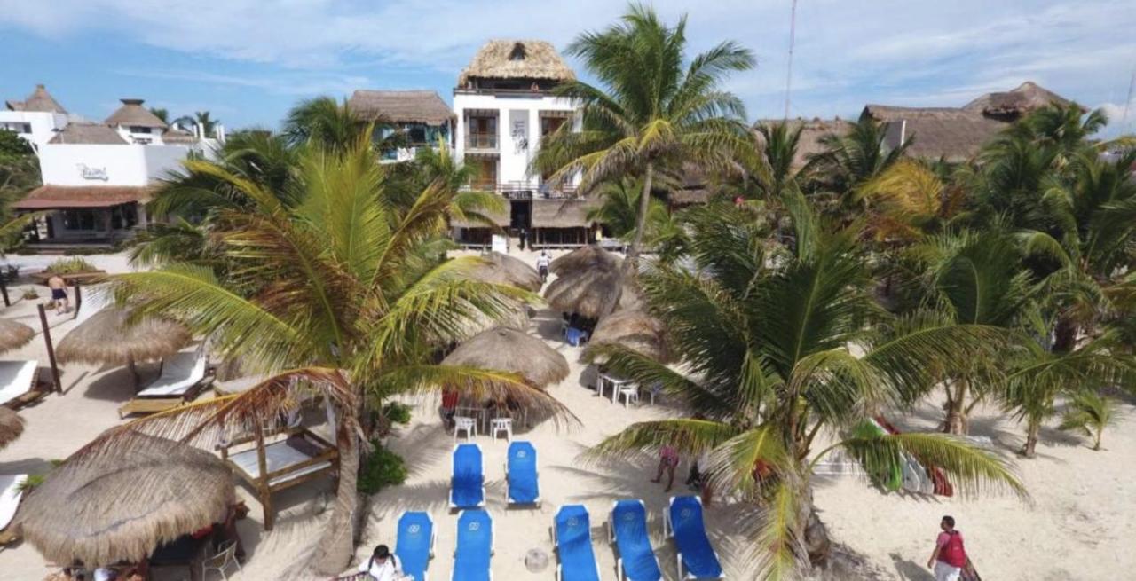 Hotel El Caballo Blanco มาอาอวล ภายนอก รูปภาพ