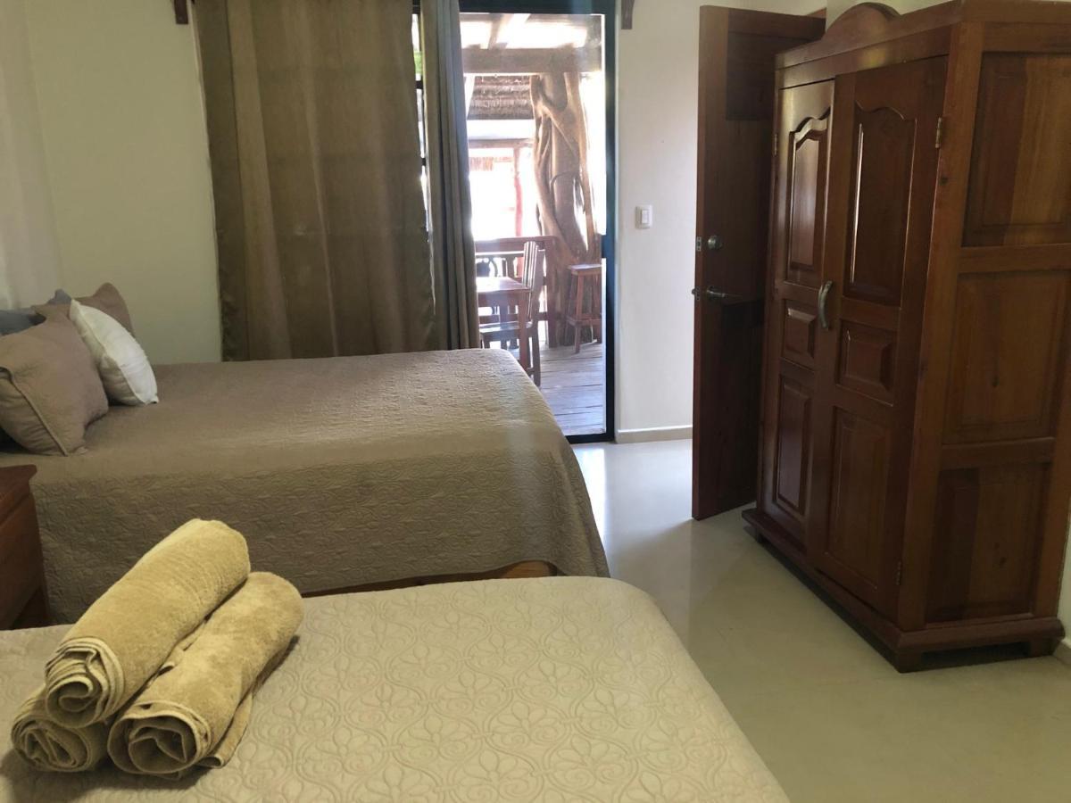 Hotel El Caballo Blanco มาอาอวล ภายนอก รูปภาพ